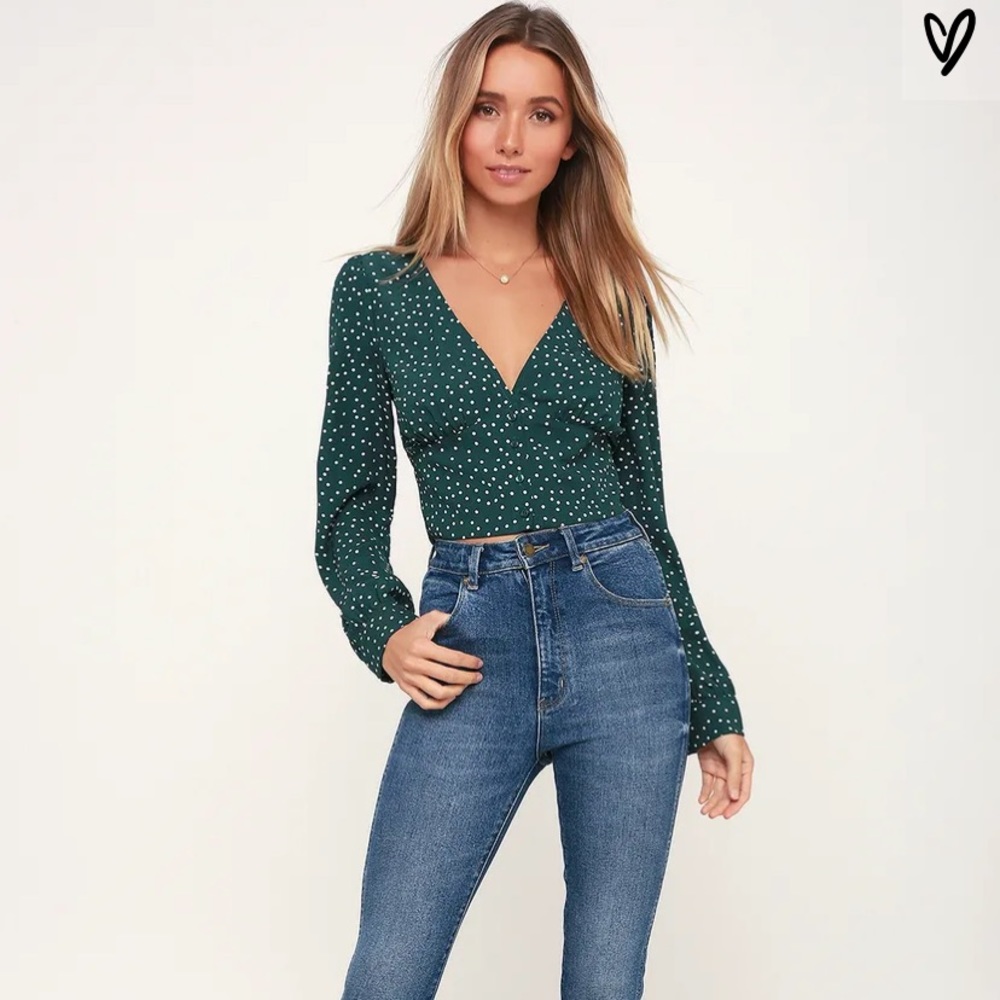 Lulu’s polka dot crop